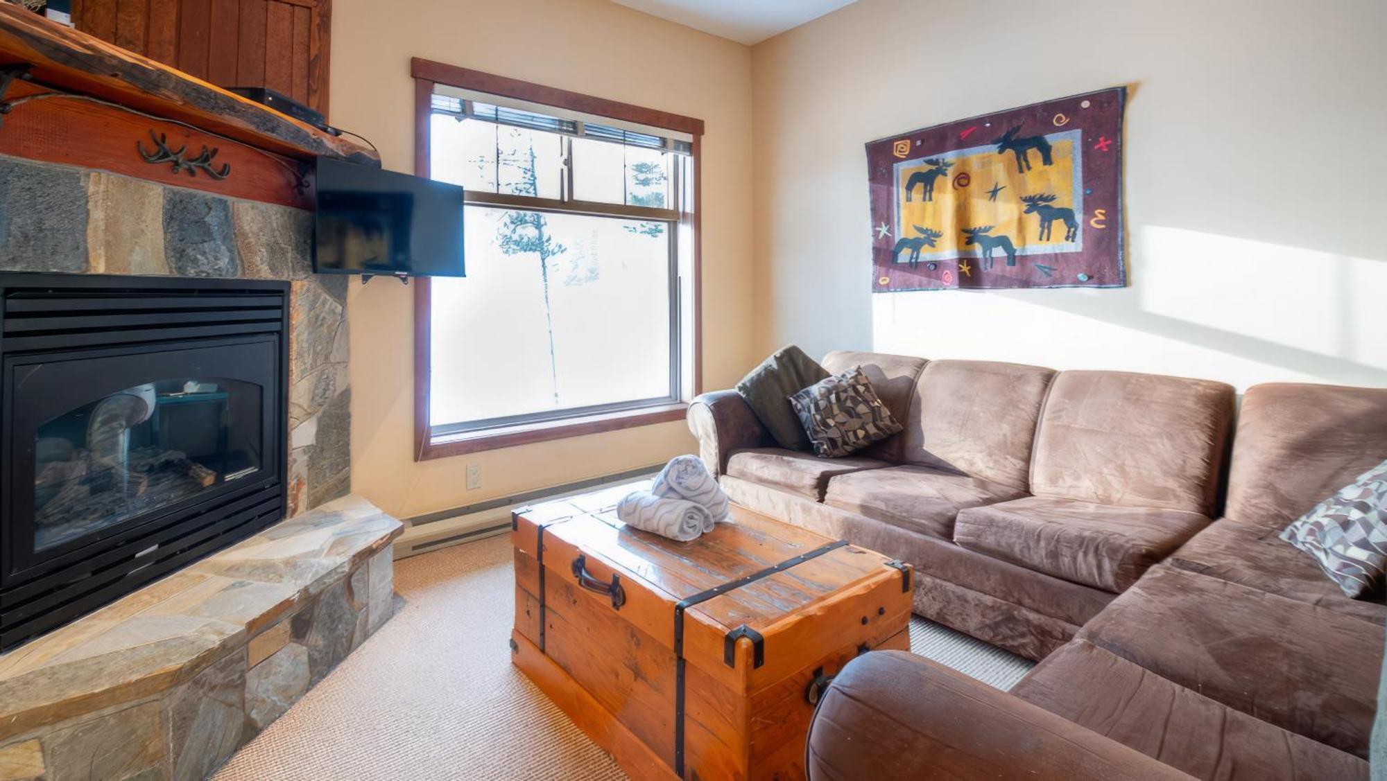 Snow Creek Lodge By Fernie Lodging Co Bagian luar foto