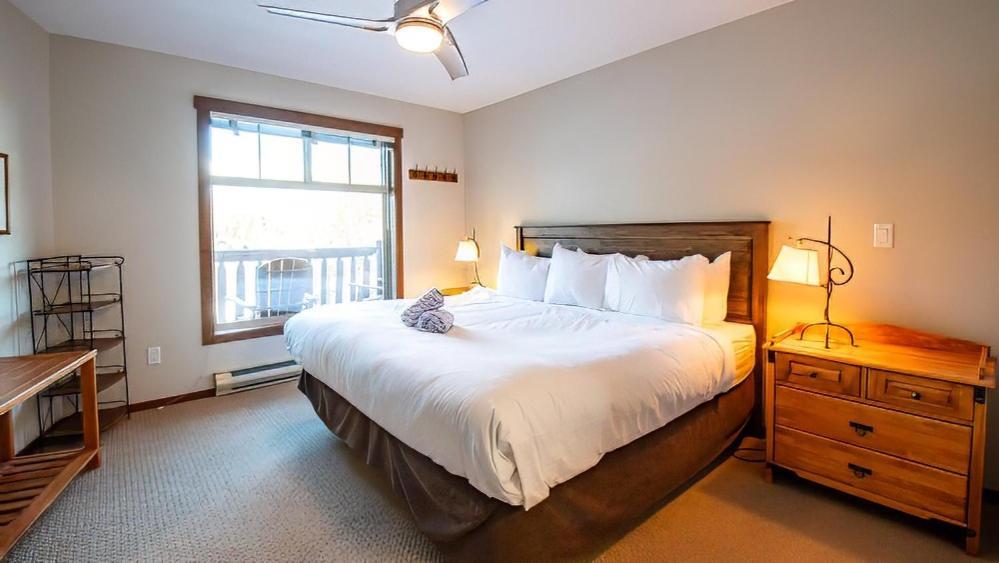 Snow Creek Lodge By Fernie Lodging Co Bagian luar foto